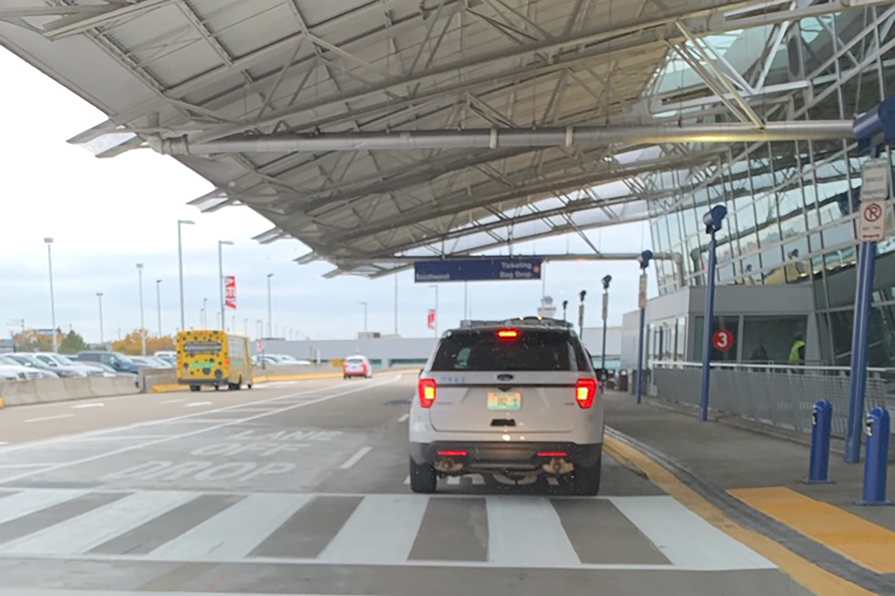 St. Louis Lambert International Airport Switches To Parallel Drop-Off Parking at Terminal 2