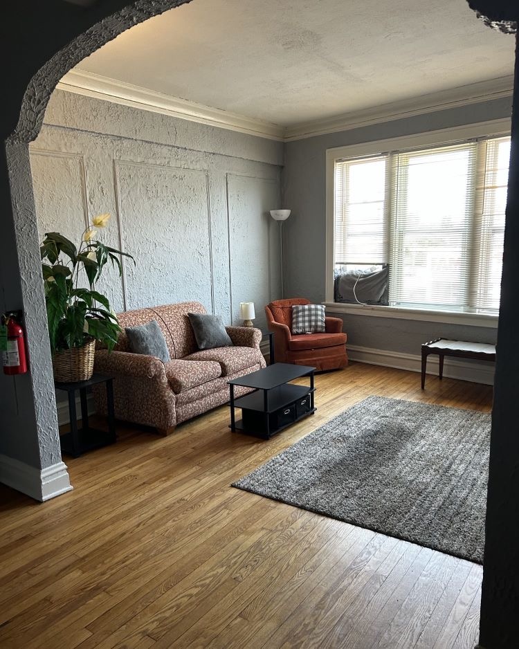 One of CJM’s fully furnished apartments. 