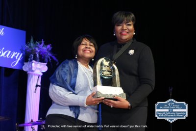 Comptroller Darlene Green Receives Dr. Givens Legacy Award