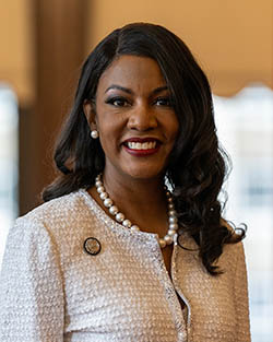 Photo of Tishaura Jones