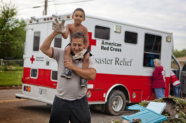 Red-Cross-relief-van