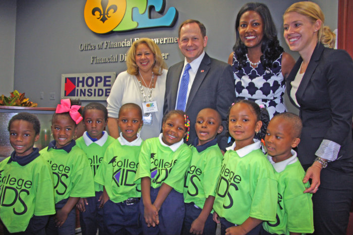 Treasurer's Tishaura Jones, Mayor Slay and Children at Financial Dignity Center Opening
