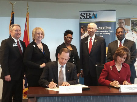Mayor Francis Slay joined Administrator Maria Contreras-Sweet, head of the U. S. Small Business Administration (SBA) and member of President Barack Obama's Cabinet, today sign agreement.