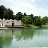 Clifton Heights Lake and fountain