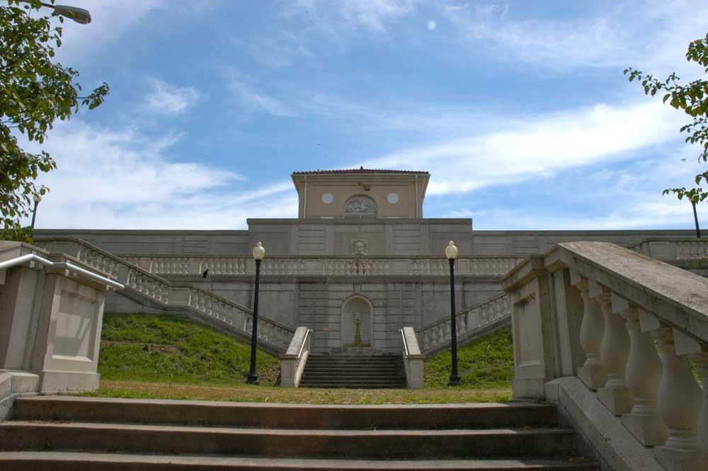 Compton Hill Reservoir Park steps