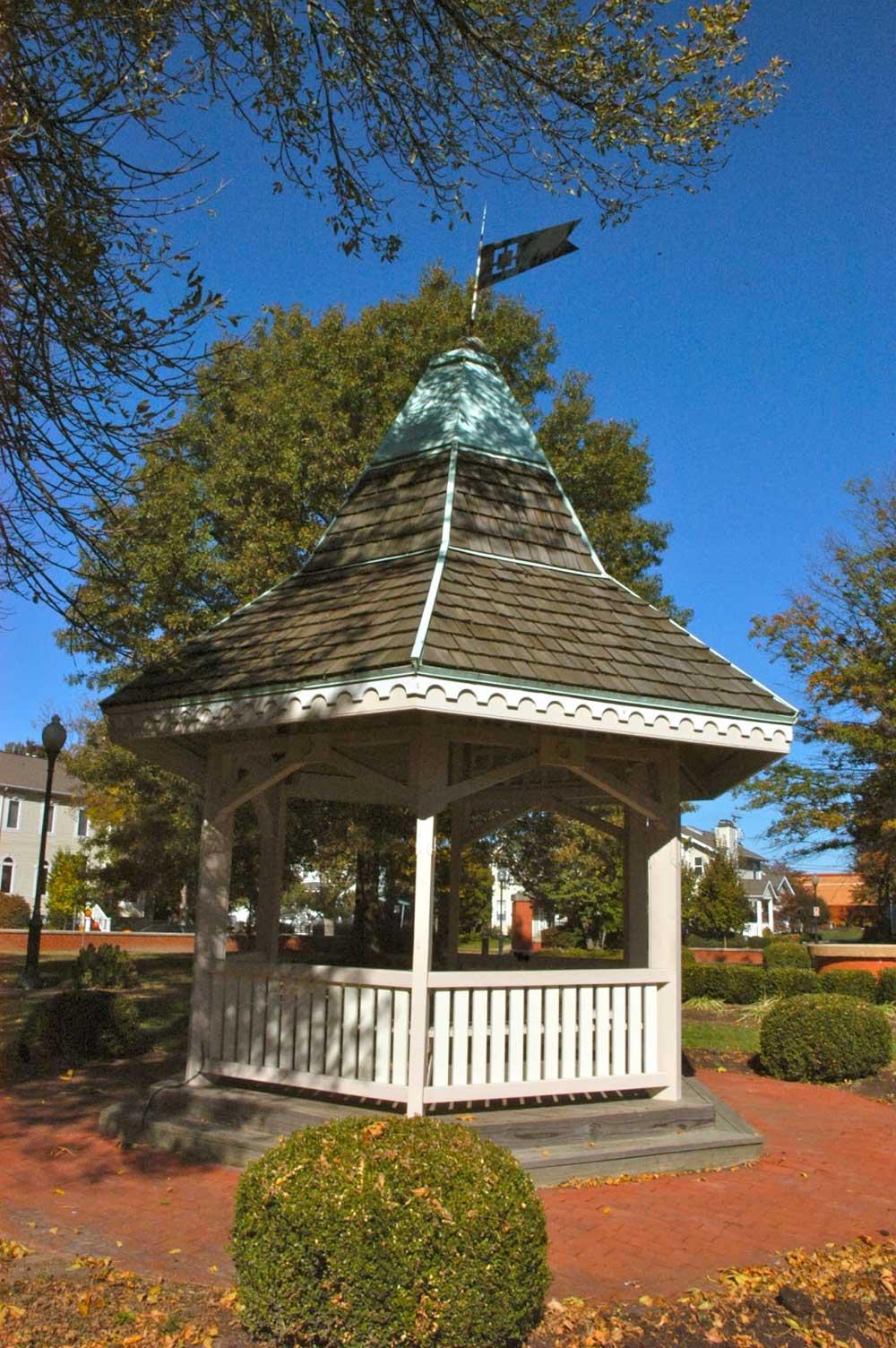 Kingsbury Square Park Pavillion Kingsbury Square Park City of St