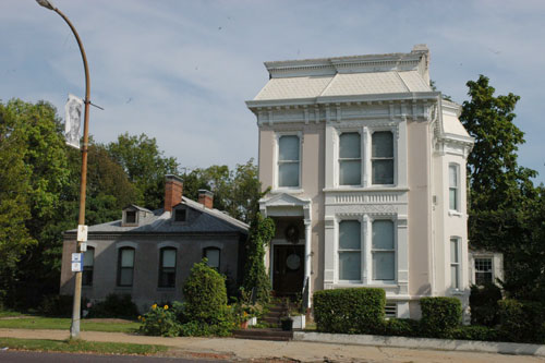 Home in St Louis Place