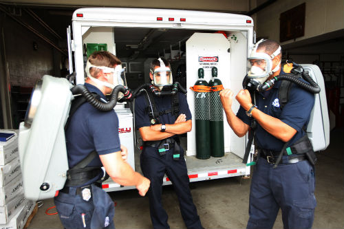 Wearing the breathing apparatus 