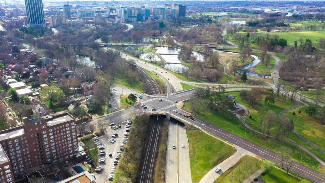 Aerial view of the Union-Lindell Bridge
