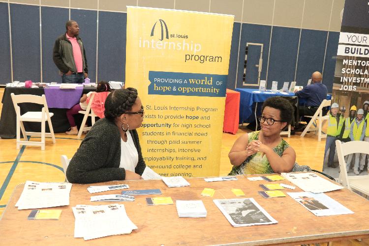 St. Louis Internship representatives.