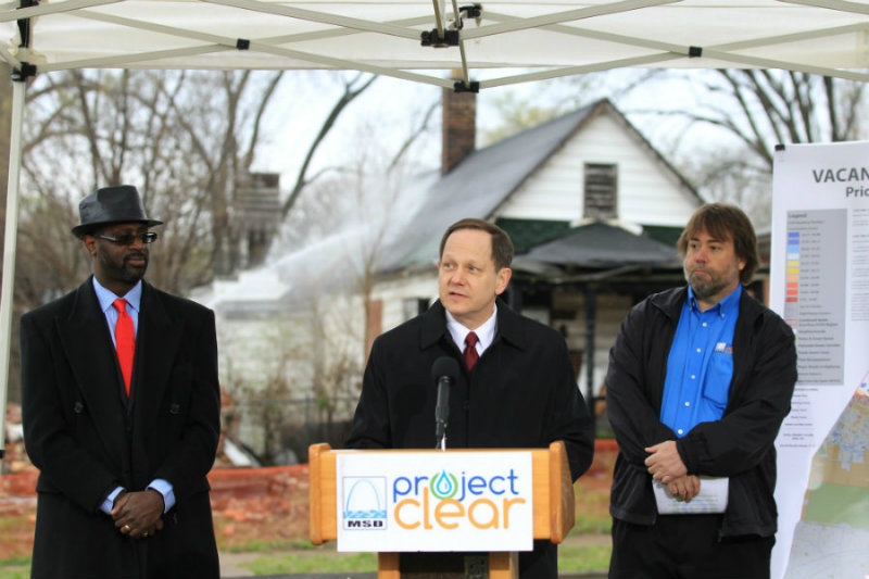 Mayor Slay Speaks as Alderman Boyd and MSD's Hoelscher look on.